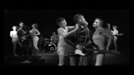 Fadeout-Dita
